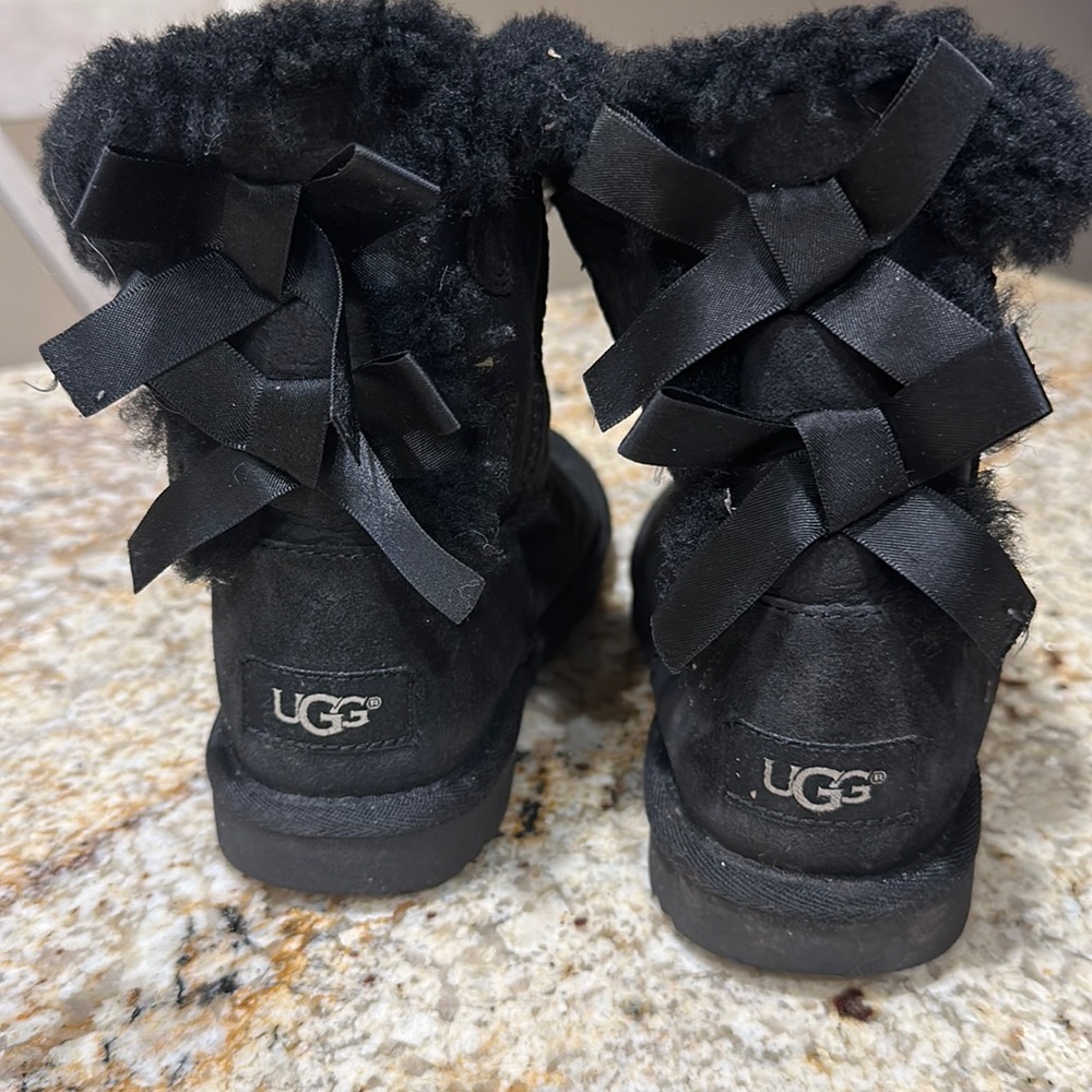 Kids uggs